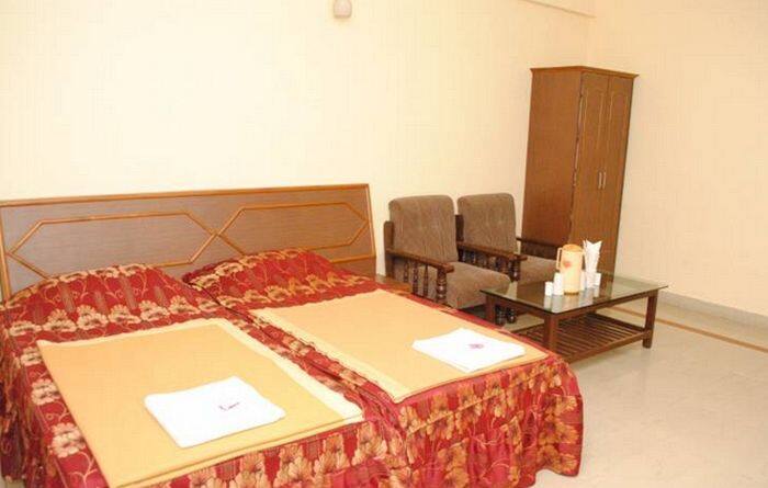 Hotel Chitikiran Lodge, Latur 2